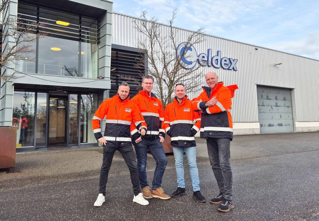 Nieuwe buitenjassen voor controle op de bouwplaats.